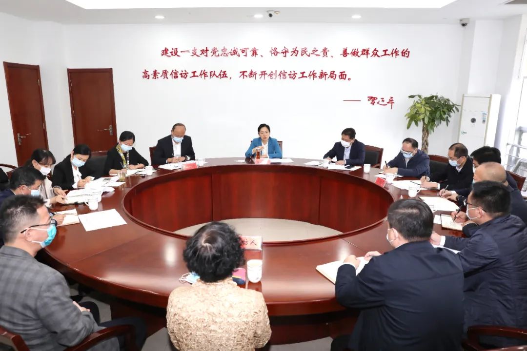 常州市領(lǐng)導(dǎo)調(diào)研信訪工作并接待來訪群眾
